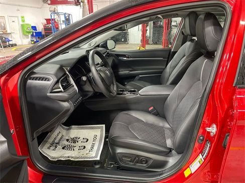 Used 2024 Toyota Camry XSE image 11