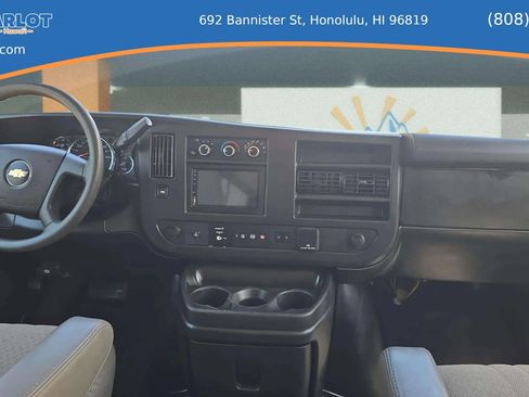Used 2019 Chevrolet Express 3500 LT w/ LT Preferred Equipment Group RWD image 12