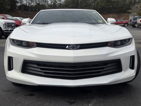 Used 2017 Chevrolet Camaro LT image 9