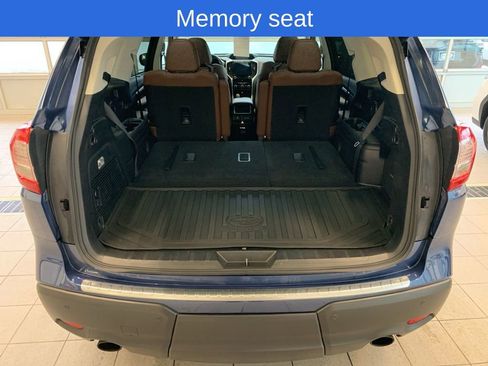 Certified 2022 Subaru Ascent Touring w/ Popular Package #2A image 17