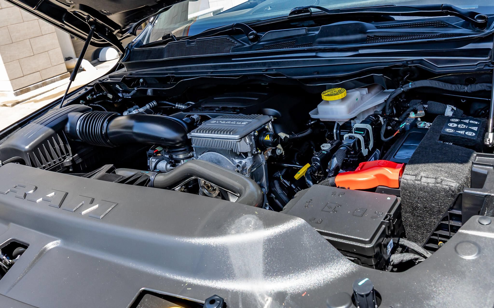 Used 2026 RAM 1500 Express AWD/4WD image 42