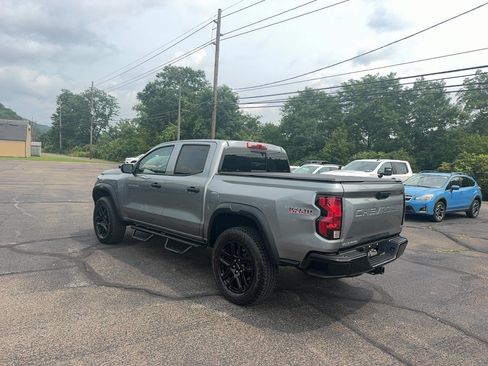 Used 2024 Chevrolet Colorado Trail Boss AWD/4WD image 9