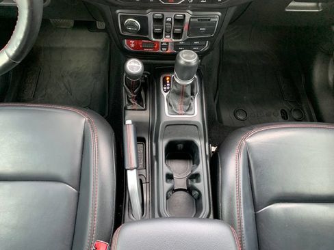 Used 2021 Jeep Wrangler Unlimited Rubicon AWD/4WD image 15