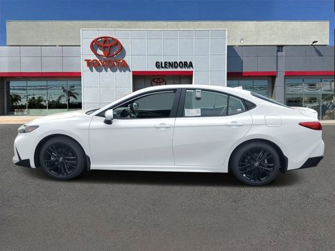 New 2026 Toyota Camry SE FWD image 6