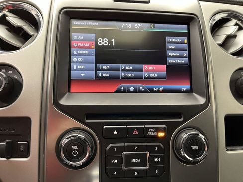 Used 2014 Ford F150 FX4 w/ Equipment Group 402A Luxury AWD/4WD image 22