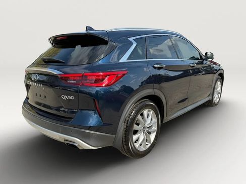 Used 2021 INFINITI QX50 Essential AWD/4WD image 4