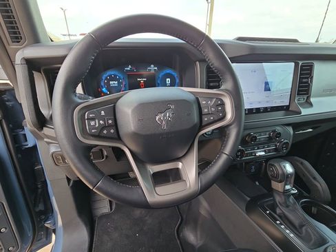 New 2025 Ford Bronco Badlands AWD/4WD image 16
