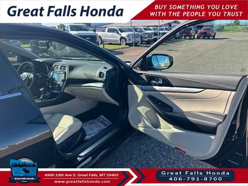 Used 2017 Nissan Maxima 3.5 SL FWD image 28