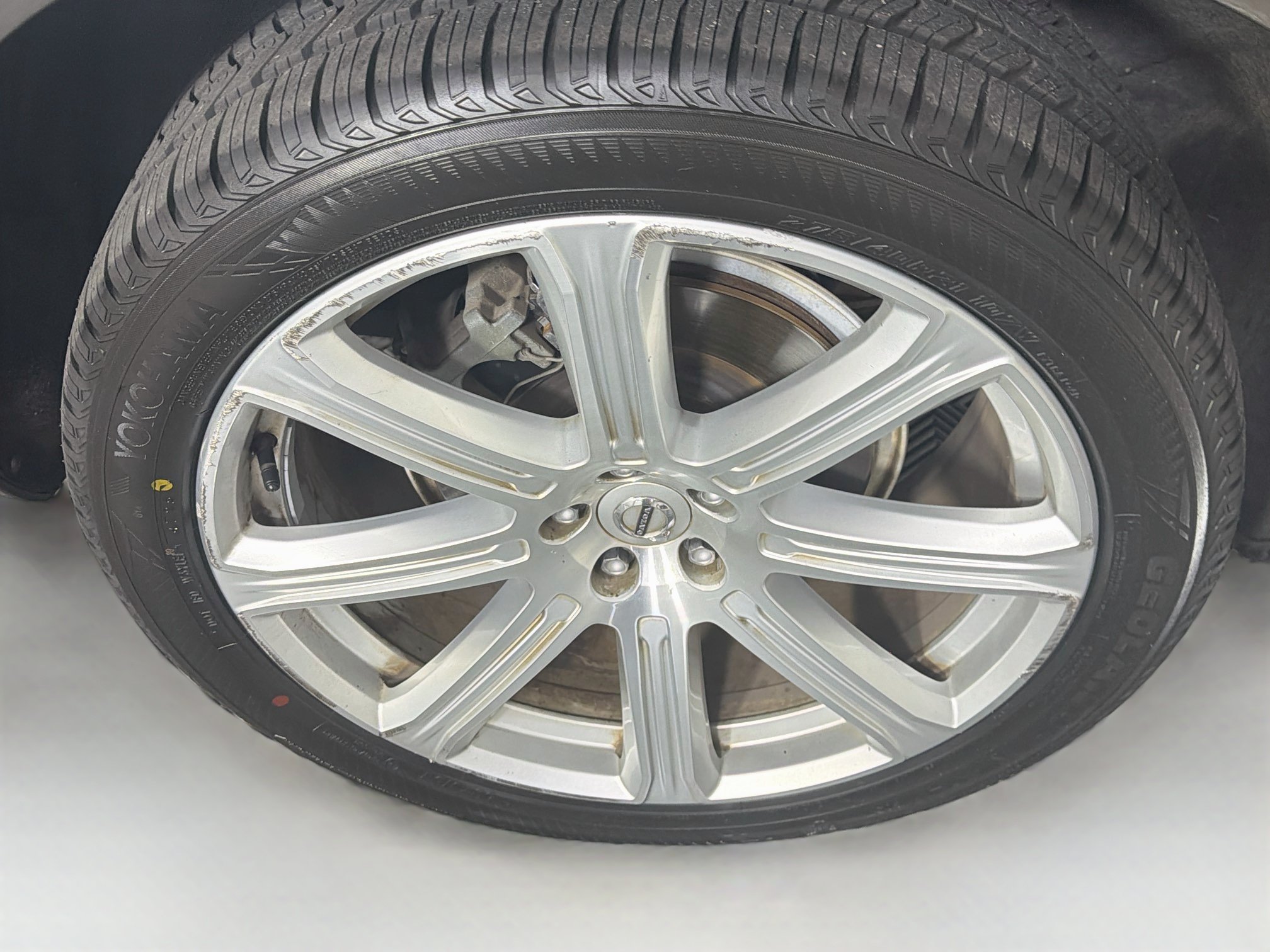 Used 2018 Volvo XC90 T6 Inscription w/ Convenience Package AWD/4WD image 11