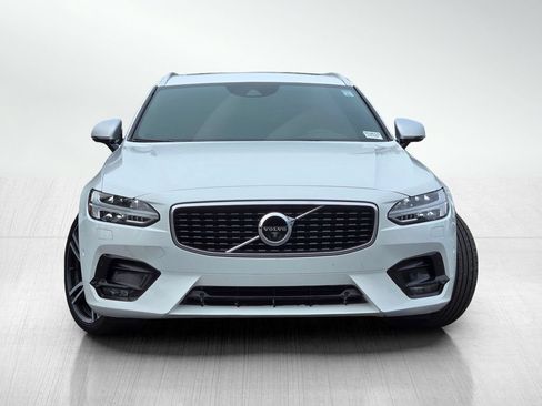 Used 2019 Volvo V90 T5 R-Design w/ Advanced Package FWD image 2
