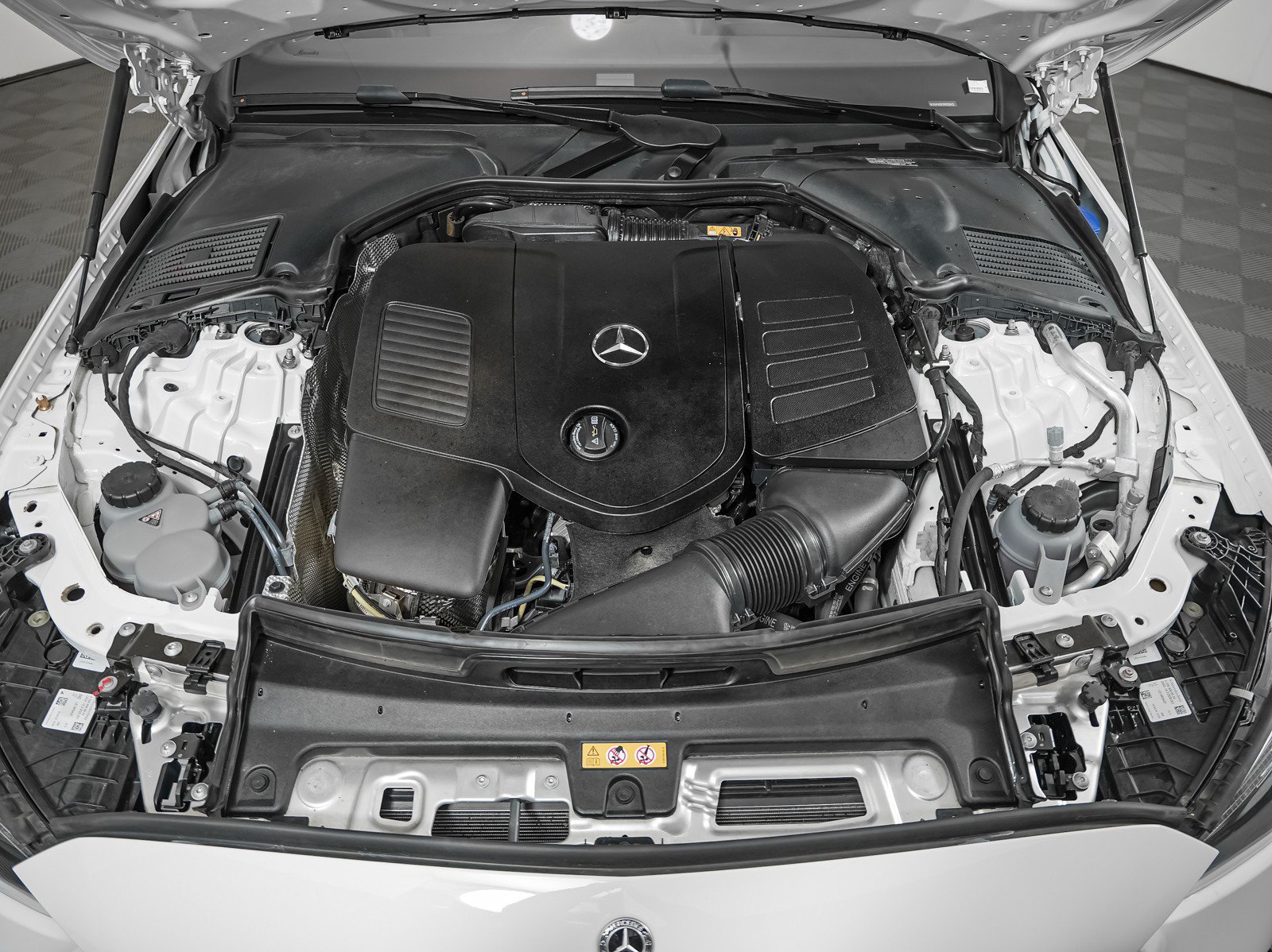 Certified 2024 Mercedes-Benz C 300 Sedan image 4