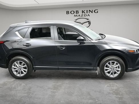 Used 2025 MAZDA CX-5 AWD 2.5 S w/ Select Package image 7