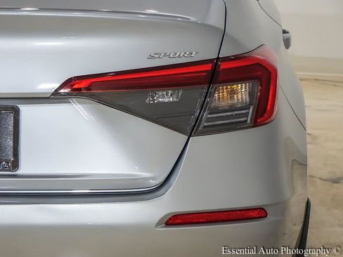 Used 2024 Honda Civic Sport image 8