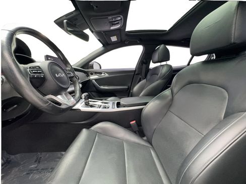 Used 2022 Kia Stinger GT1 RWD image 20