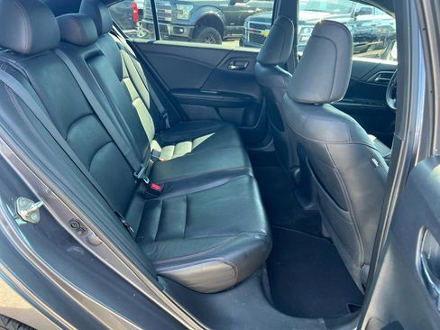 Used 2017 Honda Accord Sport Special Edition image 19