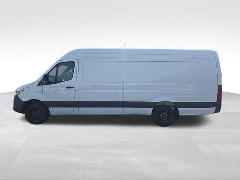 New 2025 Mercedes-Benz Sprinter 3500 image 2