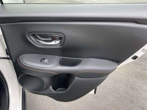 Used 2025 Honda HR-V Sport image 44