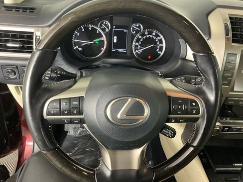 Used 2020 Lexus GX 460 Premium w/ Premium Package AWD/4WD image 16