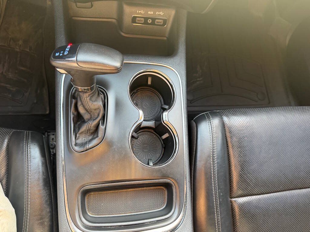 Used 2019 Dodge Durango R/T w/ Technology Group RWD image 22