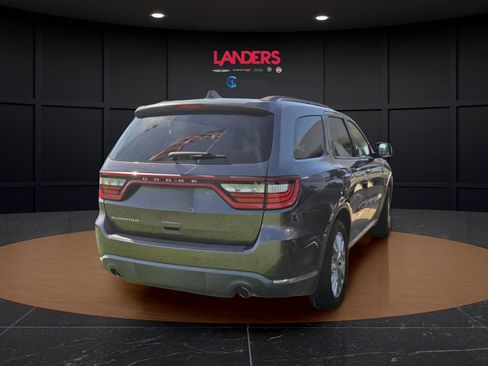 Used 2017 Dodge Durango SXT w/ Quick Order Package 23B RWD image 4
