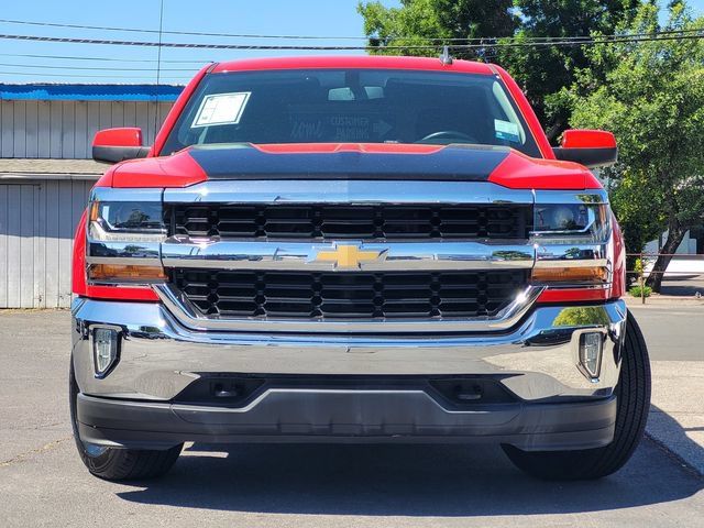 Used 2017 Chevrolet Silverado 1500 LT w/ All Star Edition AWD/4WD image 3