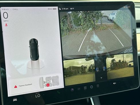 Used 2019 Tesla Model 3 Mid Range image 19