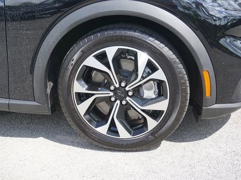 Used 2025 Ford Mustang Mach-E Select w/ Comfort Package Lite AWD/4WD image 18