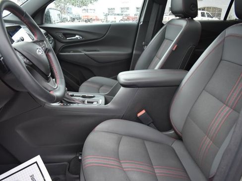 Used 2023 Chevrolet Equinox RS image 14