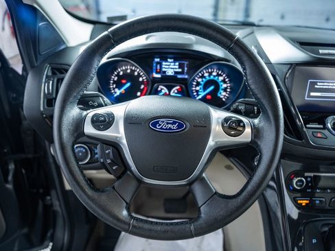 Used 2015 Ford Escape Titanium image 28