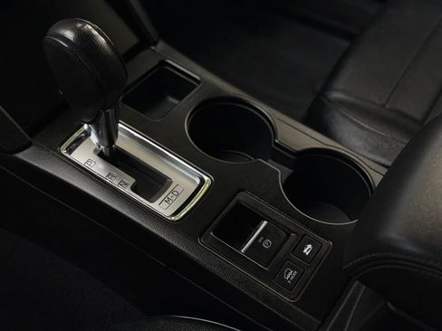 Used 2018 Subaru Outback 2.5i Premium image 39