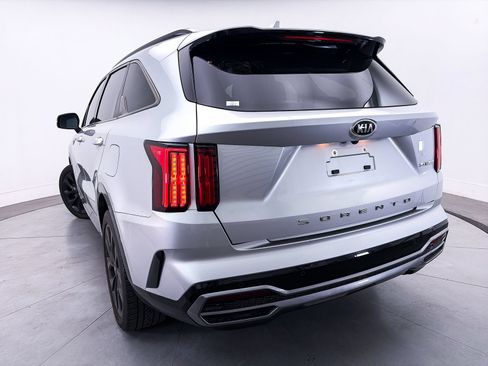 Used 2021 Kia Sorento SX FWD image 9