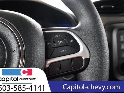 Used 2020 Jeep Renegade Sport FWD image 19