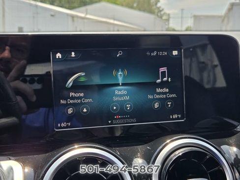 Used 2023 Mercedes-Benz GLB 250 4MATIC image 18