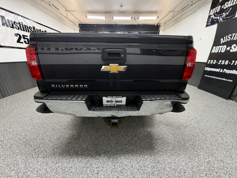 Used 2015 Chevrolet Silverado 3500 W/T w/ WT Convenience Package AWD/4WD image 4