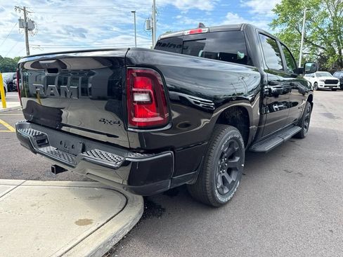 New 2026 RAM 1500 Express AWD/4WD image 8