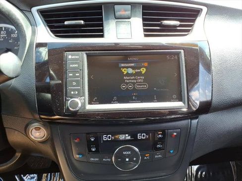 Used 2019 Nissan Sentra SV FWD image 15