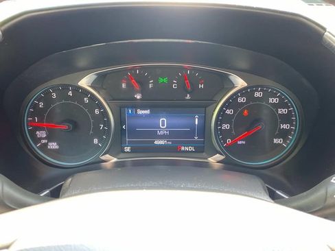 Used 2023 Chevrolet Equinox LT FWD image 17