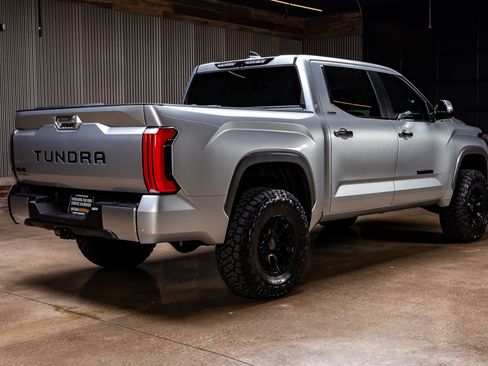 Used 2024 Toyota Tundra Limited image 10