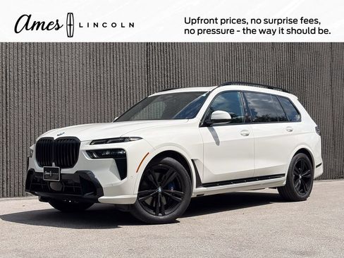 Used 2023 BMW X7 xDrive40i w/ M Sport Package AWD/4WD image 1