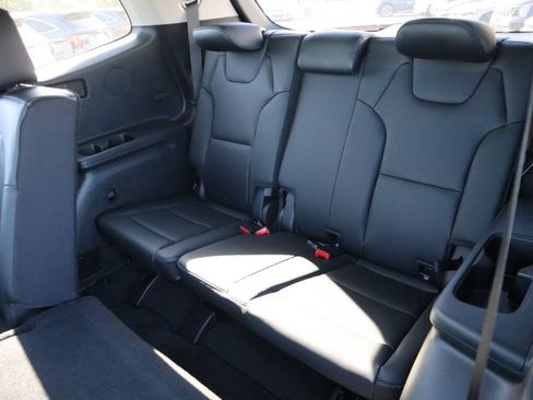 New 2025 Kia Telluride LX FWD image 14