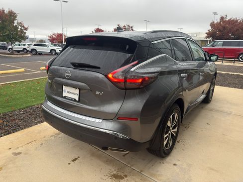 Used 2023 Nissan Murano SV image 4