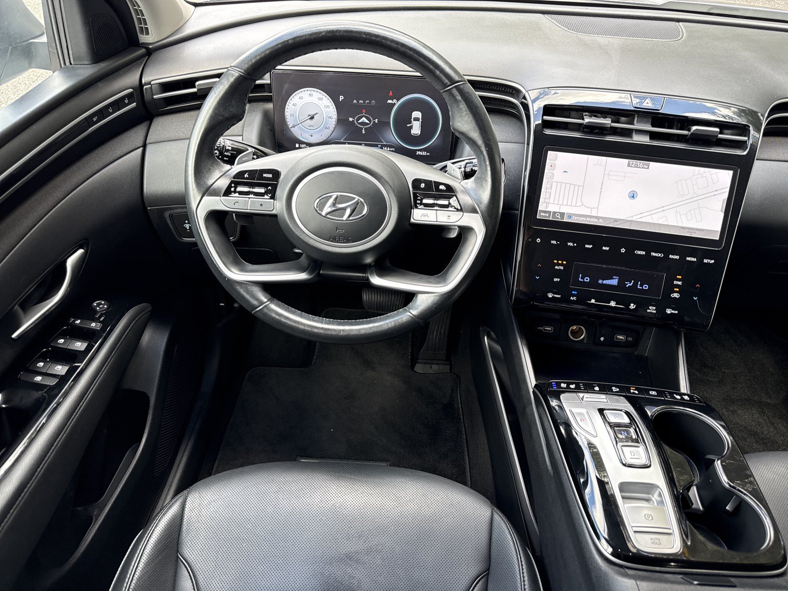 Certified 2024 Hyundai Tucson Limited FWD image 17