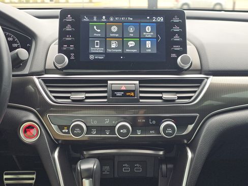 Used 2022 Honda Accord Sport image 23