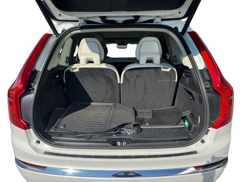 Certified 2024 Volvo XC90 B5 Plus w/ Protection Package Premier AWD/4WD image 6