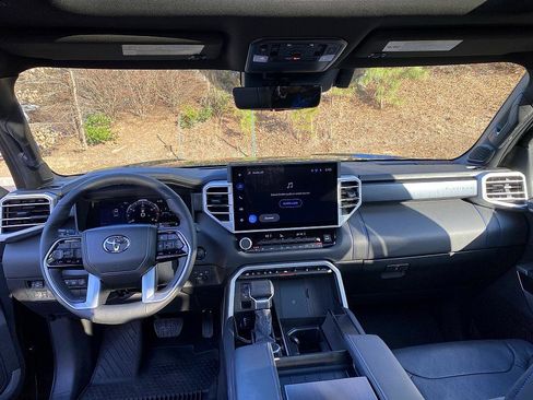 Used 2025 Toyota Tundra Platinum image 13