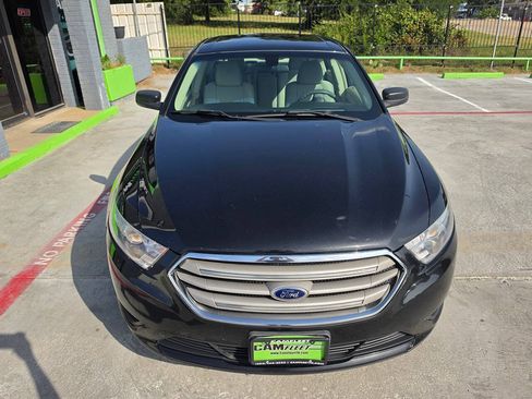 Used 2013 Ford Taurus SE FWD image 59
