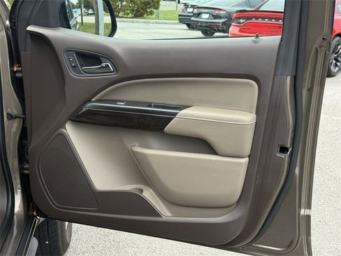 Used 2016 GMC Canyon SLT w/ Trailering Package image 35