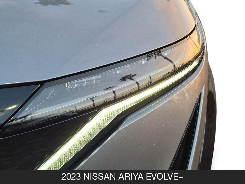 Certified 2023 Nissan Ariya FWD image 10