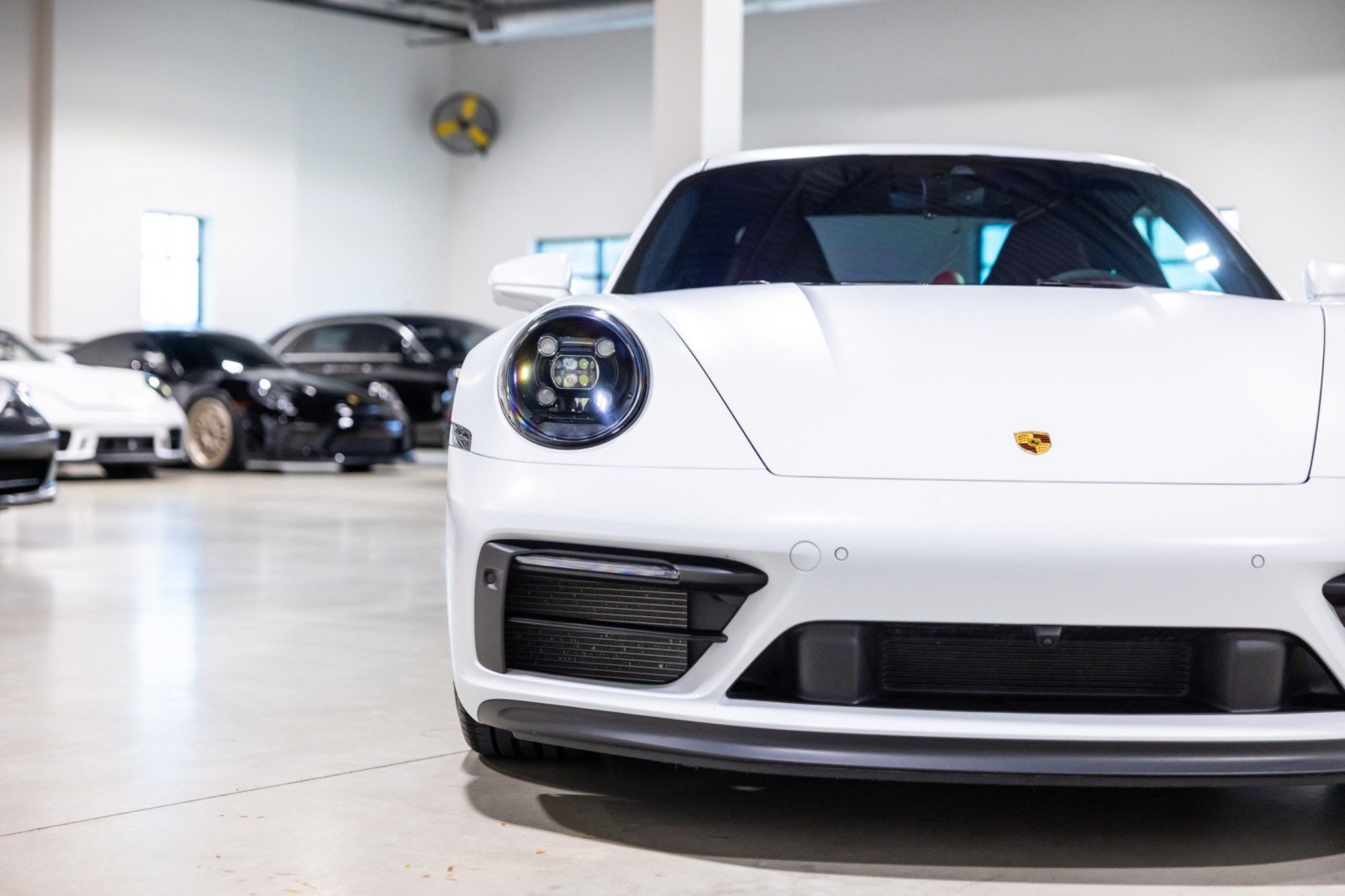 Used 2023 Porsche 911 Carrera GTS w/ Premium Package RWD image 20