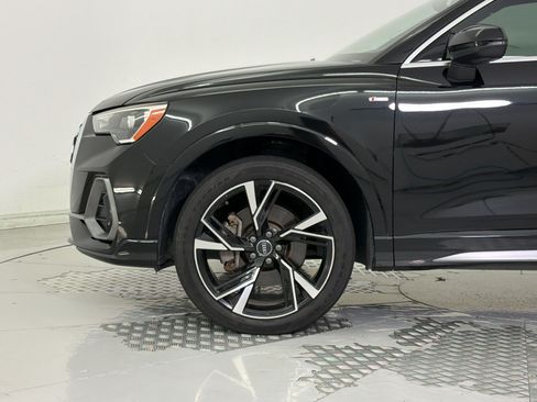 Used 2020 Audi Q3 2.0T Premium w/ Convenience Package AWD/4WD image 24